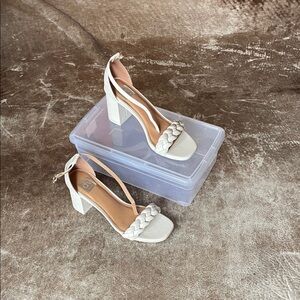 Dolce Vita Elegant White Block Heel Sandals